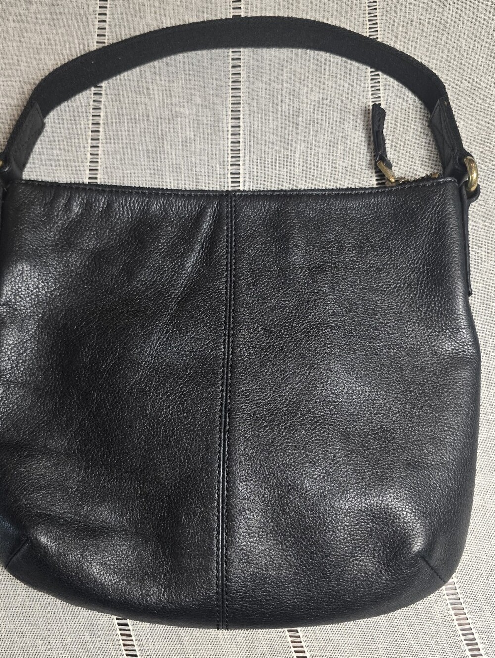 Fossil Black Pebbled Leather Shoulder Bag with Gold Hardware - Picture 7 of 12